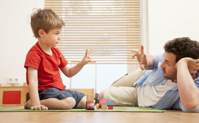 孩子聪明只是说话口齿不清,孩子口齿不清是语言发育迟缓吗