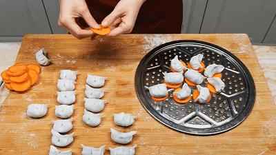 饺子馅不能加什么调料,饺子馅到底放不放葱姜