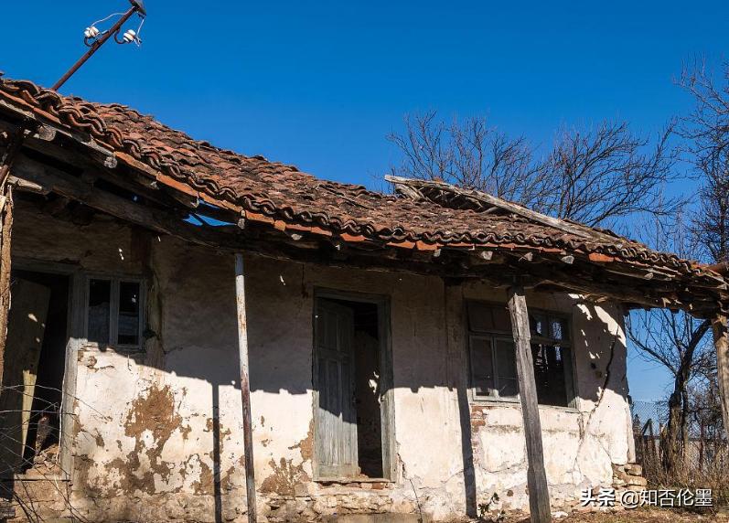 盖房莫盖双间房什么意思,建房怎样看风水适合不适合盖楼房