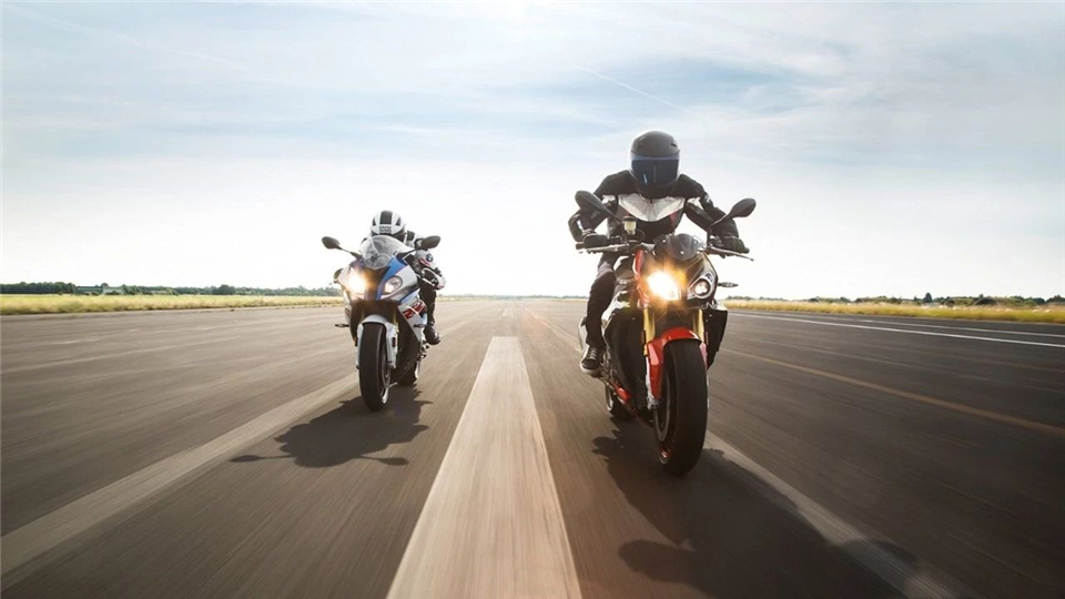 扮猪吃虎飙车,扮猪吃老虎跑车系列