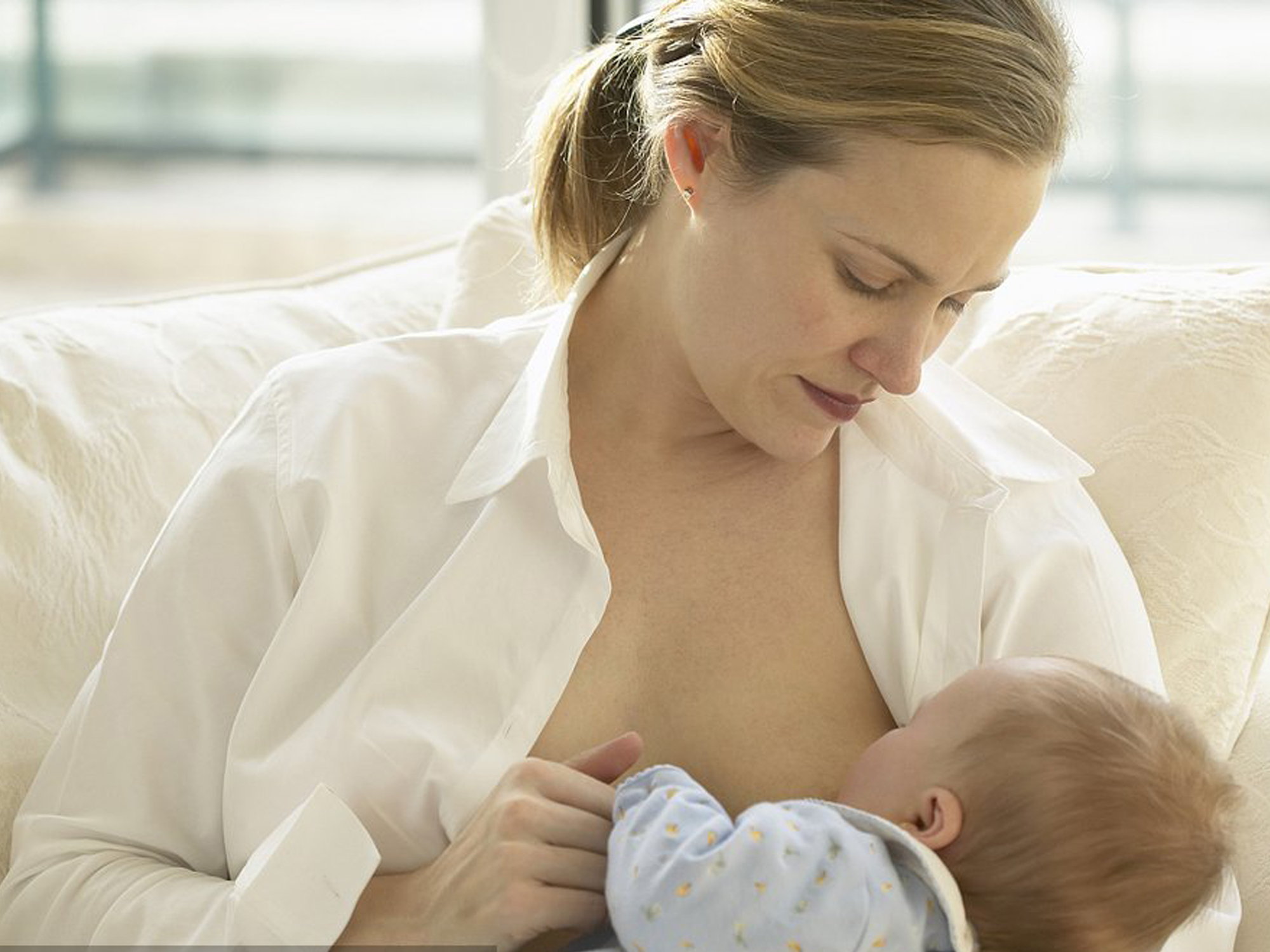 用左右手写字的孩子聪明吗,为什么有些孩子用左手写字