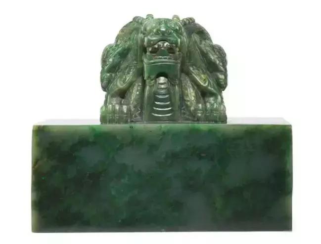 汉代玉熊拍卖记录,汉代黄玉熊有收藏价值吗