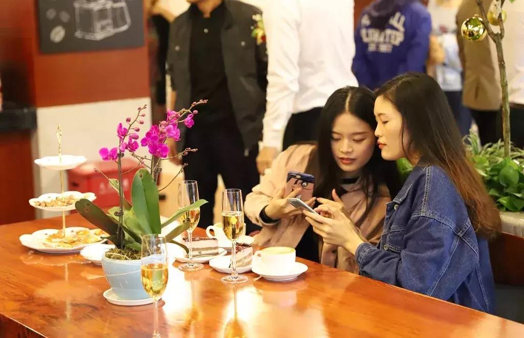 兴隆咖啡海口旗舰店,正大兴隆咖啡海口