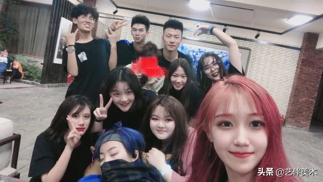 华卿画室—上戏四冠王专访“我想告诉您，我一定不会让您失望的”