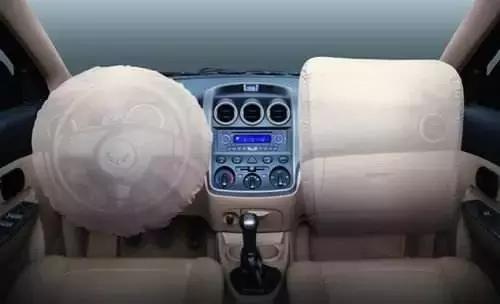 20款五菱宏光的优缺点,现在的五菱宏光还值得买吗