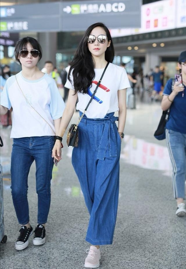 泰国版“杨幂”好性感！穿“深V裤”大秀腹肌，这身材真是爱了