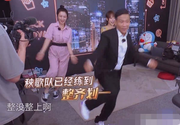 宋小宝爆改白发,宋小宝新戏头发花白