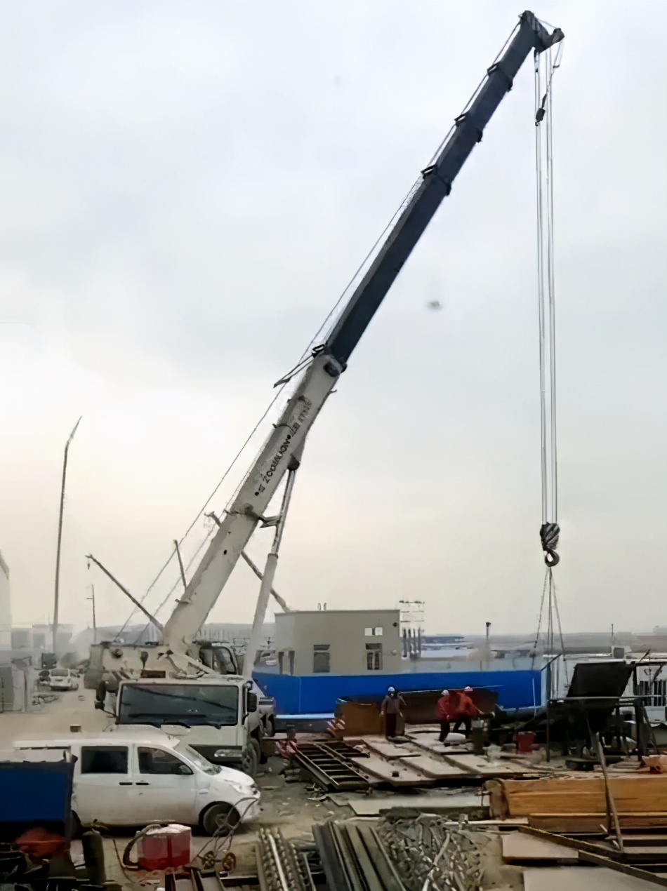 被逼无奈，中联老吊车怒当新吊车开二手吊车保值率都下降了