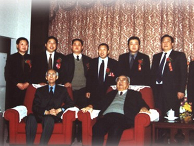 世界虫王争霸战争,世界虫王大战