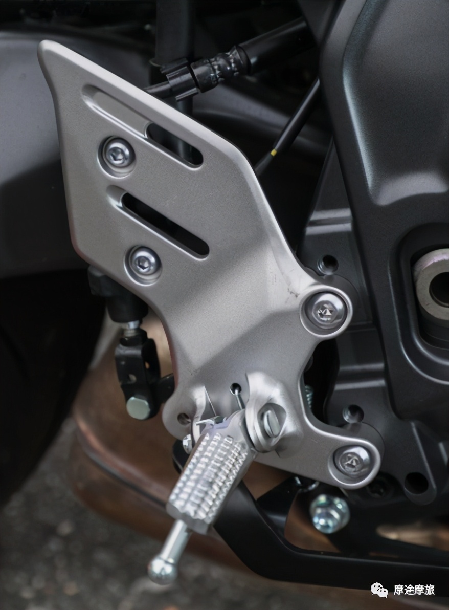 老款雅马哈mt09极速测评,雅马哈mt09三缸试驾