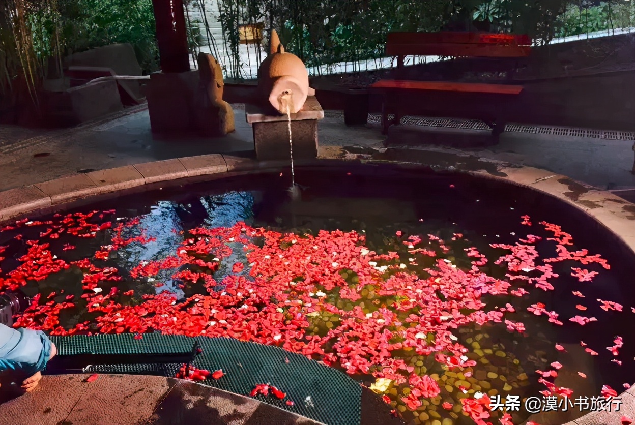 蓝田汤峪温泉和临潼温泉哪个好玩,西安汤峪最好的温泉