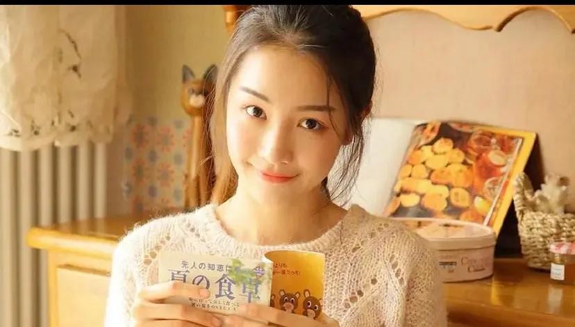 天道中丁元英为什么给刘冰一根烟,天道丁元英为啥要给刘冰白纸