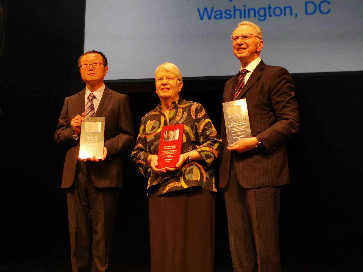 刘慈欣2018年克拉克颁奖典礼采访,克拉克奖刘慈欣