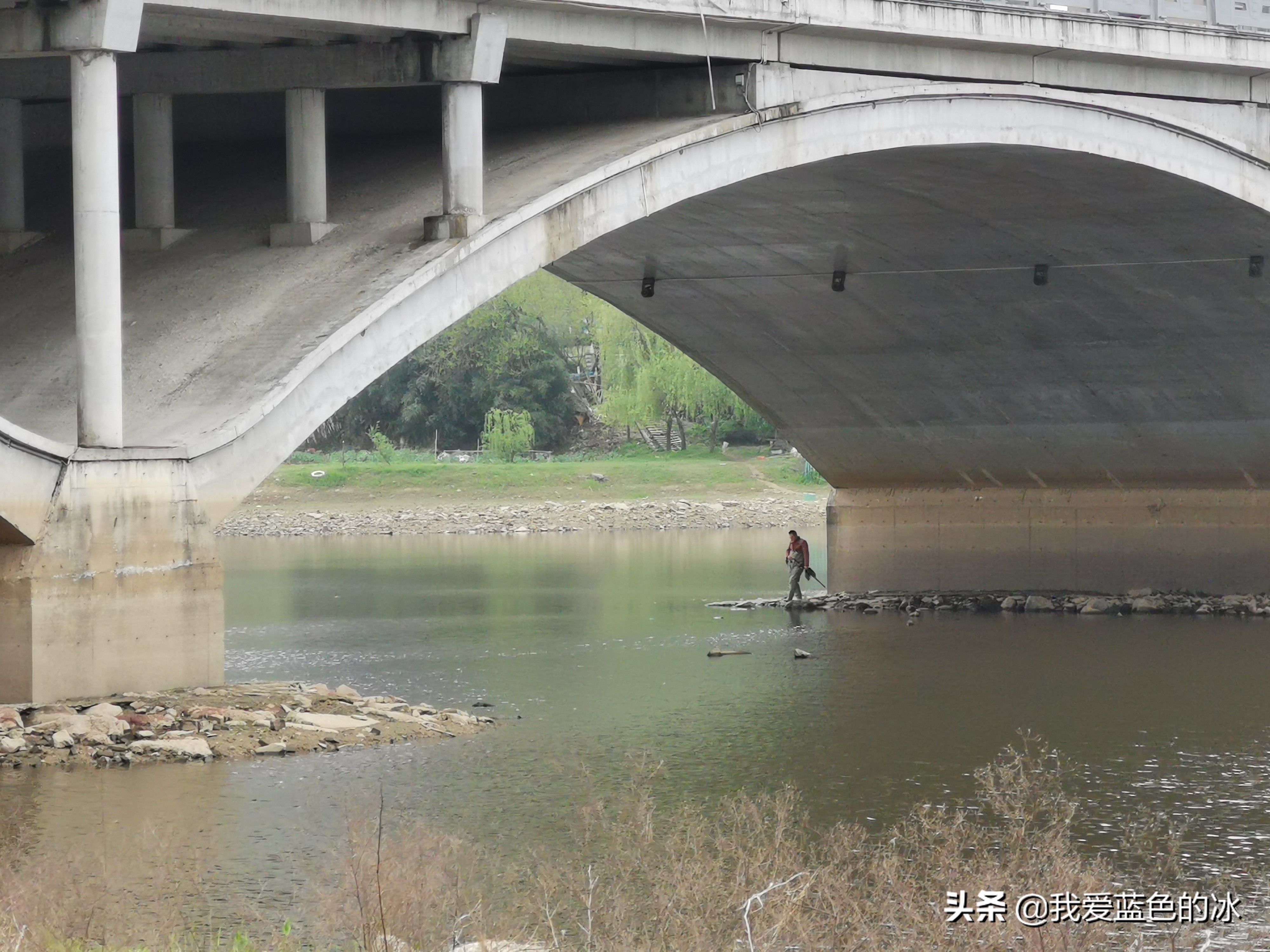 六安月亮岛分岛,六安的月亮岛旁边的小岛