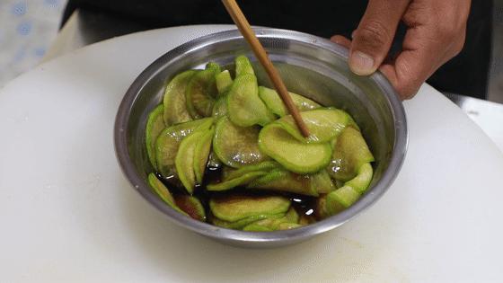 开胃小菜糖醋萝卜怎么制作的,糖醋腌萝卜十斤萝卜用多少糖和醋