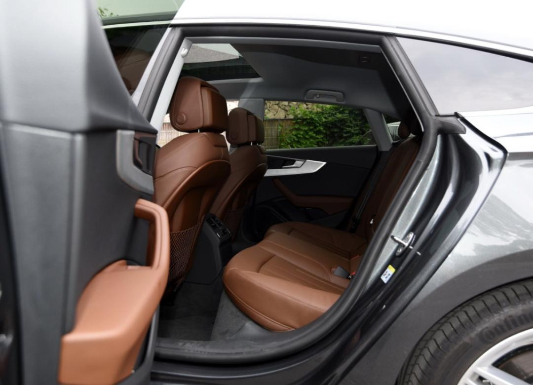 1万块钱以内买什么车省油,1万块以下有什么车