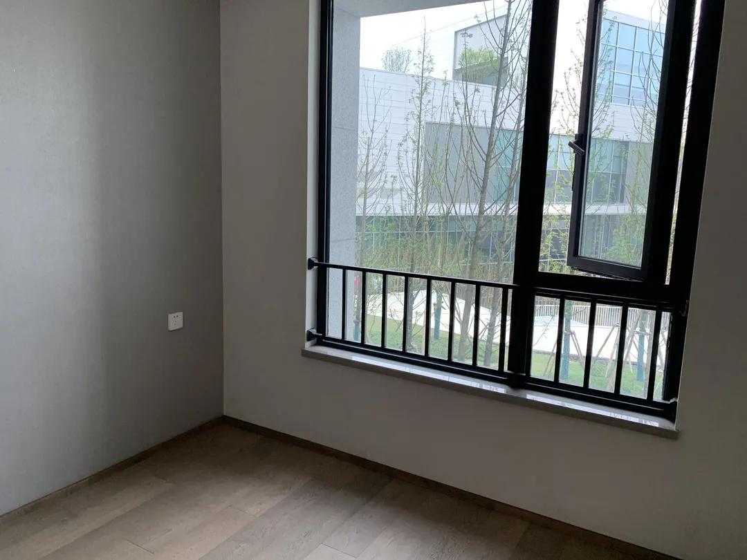 成都东安新城，一场豪赌的盛宴