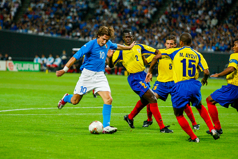 下赛季皇马阵容有多逆天,当年的皇马阵容有多强