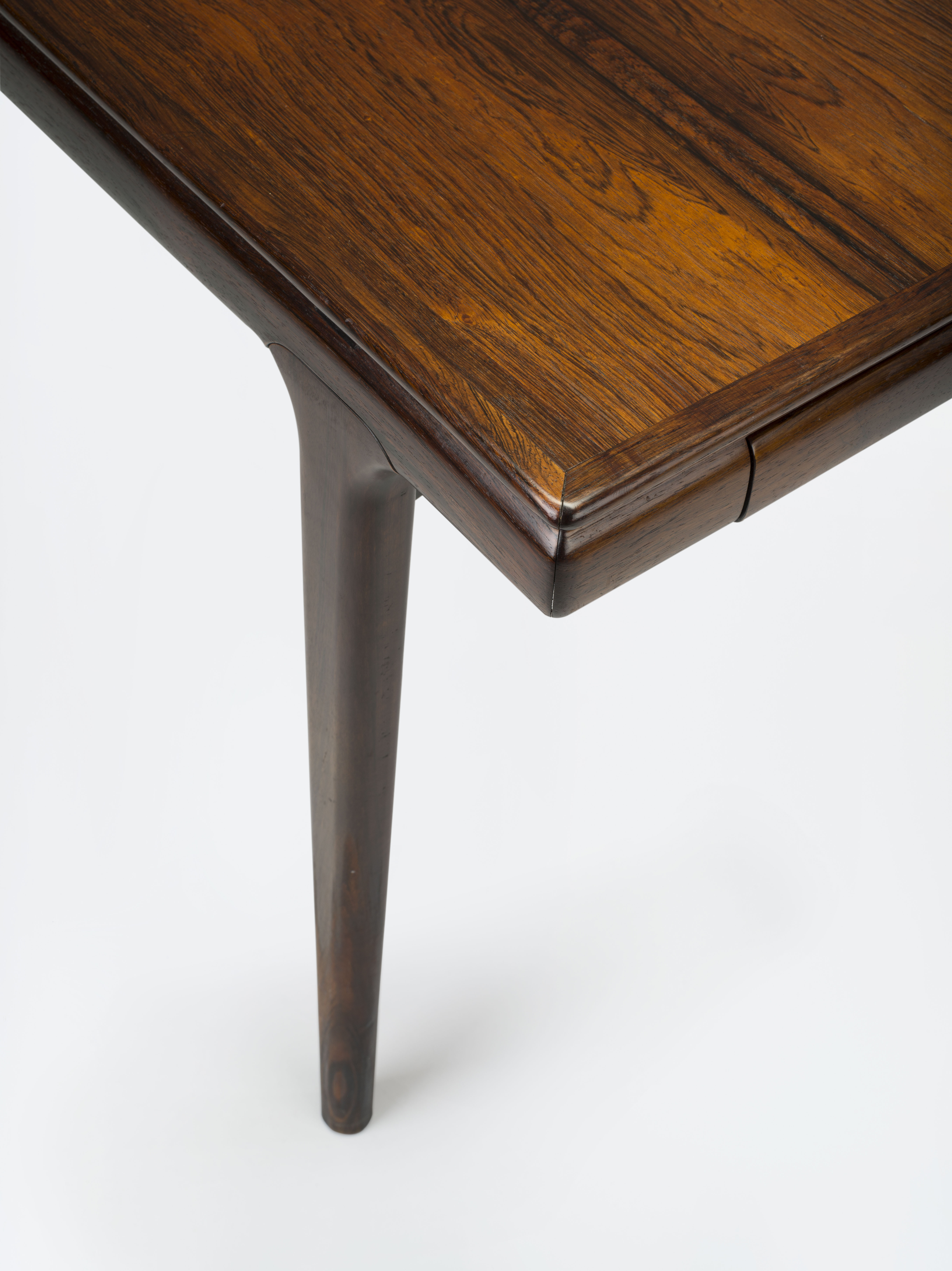 现代家具设计要具有艺术性的意义,现代家具设计涵盖了什么