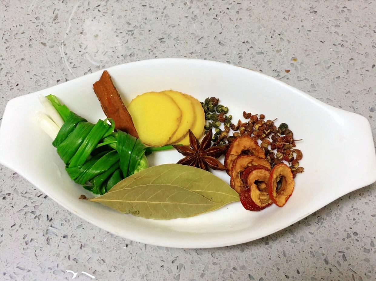 国宴大师家庭版秘制酱牛肉配方,酱牛肉最正宗的做法和配方大全集