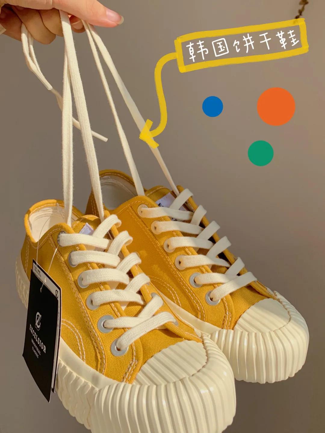 今年秋天必买的三双鞋,今春最火的鞋