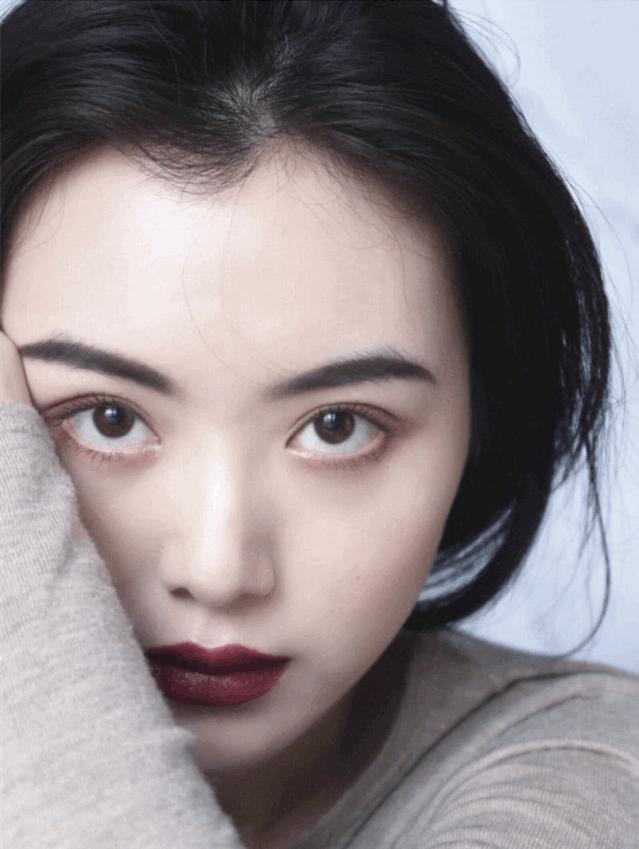 ysl閾惰壊姘斿灚10鍙峰拰20鍙峰姣旀潕浣崇惁,鏉庝匠鐞︾洿鎾棿blankme姘斿灚鑹插彿