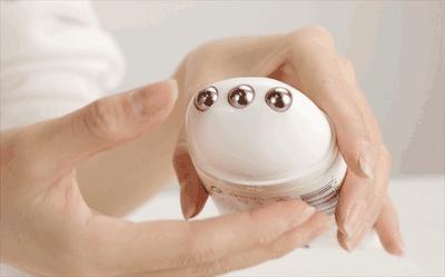 明星精致起来好吓人，花100万美金买床，20台加湿器放卧室