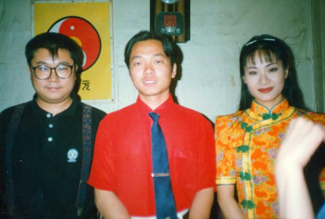 “纤夫哥”尹相杰：从爆红到锒铛入狱，他到底经历了什么？