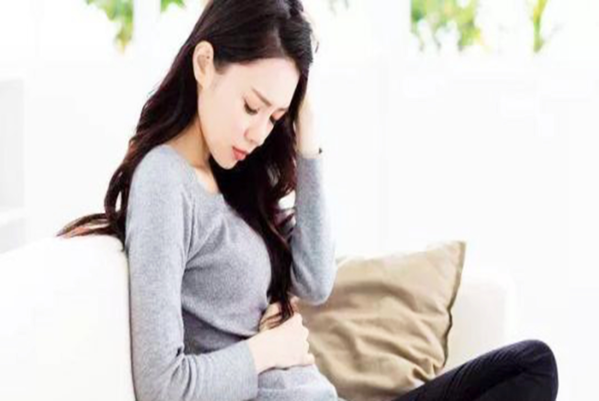 怀孕中期内裤穿什么样的,怀孕初期穿打底裤对胎儿有影响吗