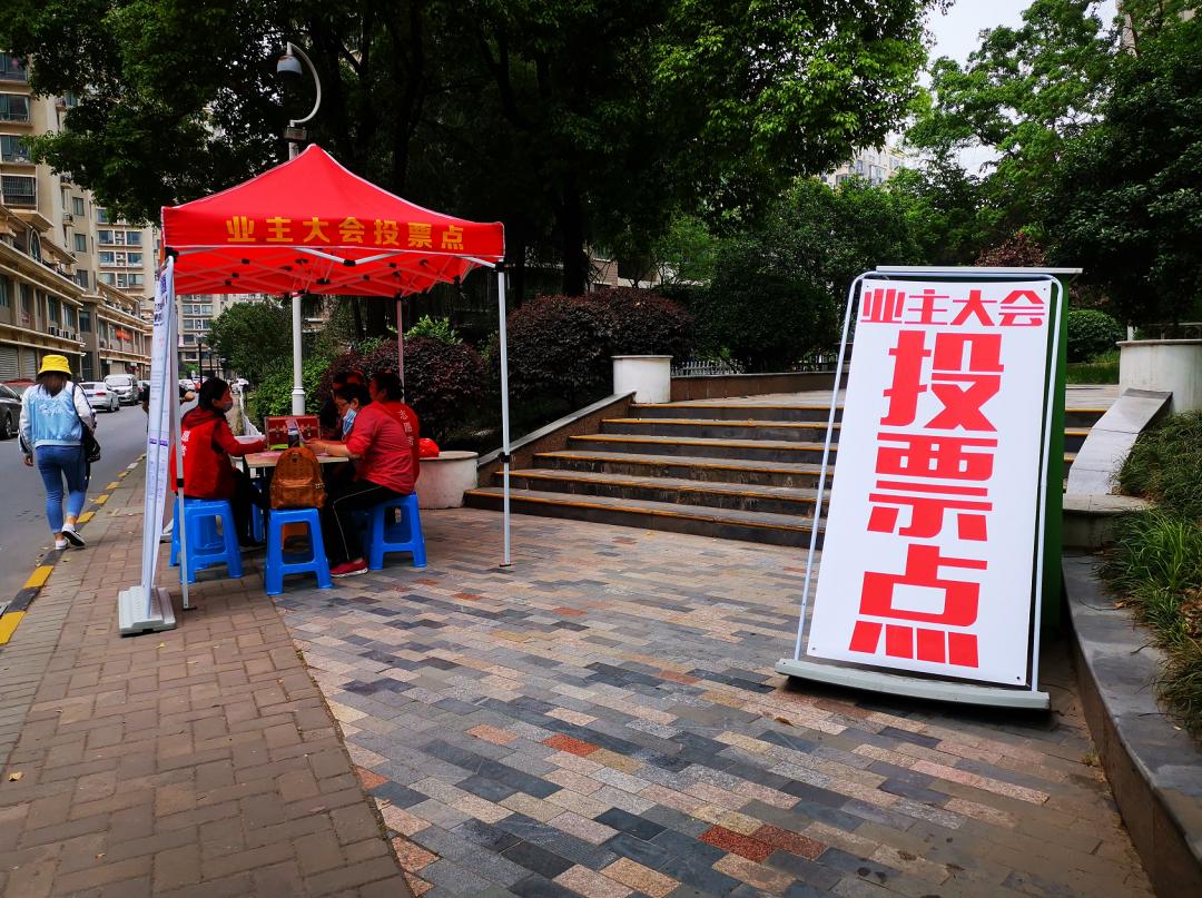 房价3年不涨怎么办,南京房价暴跌10大小区