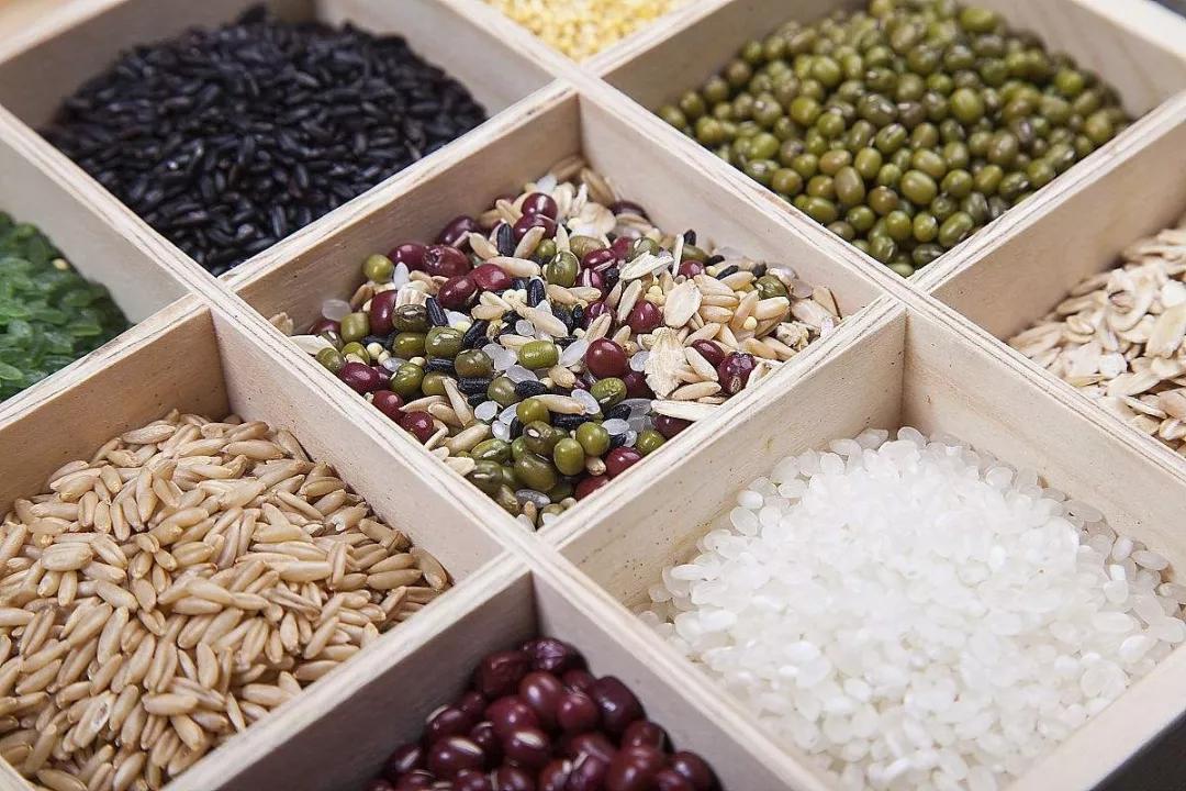 五谷丰登里面的五谷都是什么,五谷丰登的五谷是指哪五谷怎么读