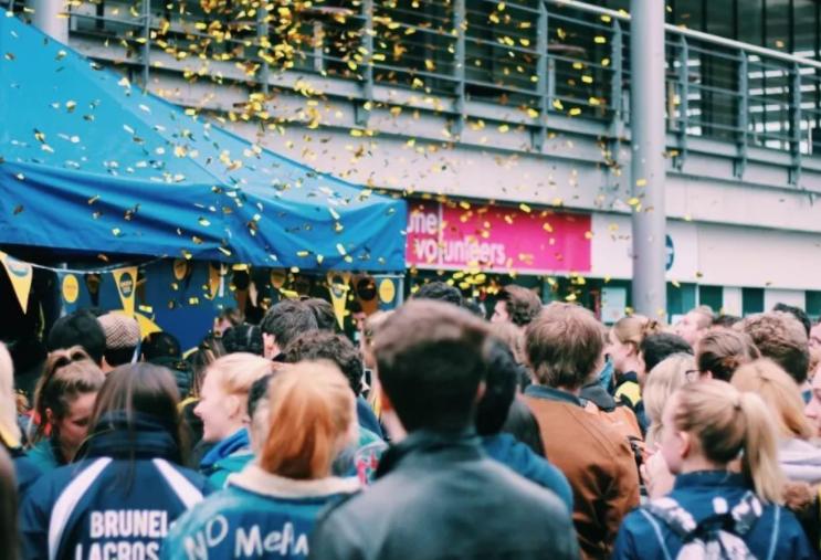 留学生回国后会学历歧视吗,留学生回国就业都很惨吗