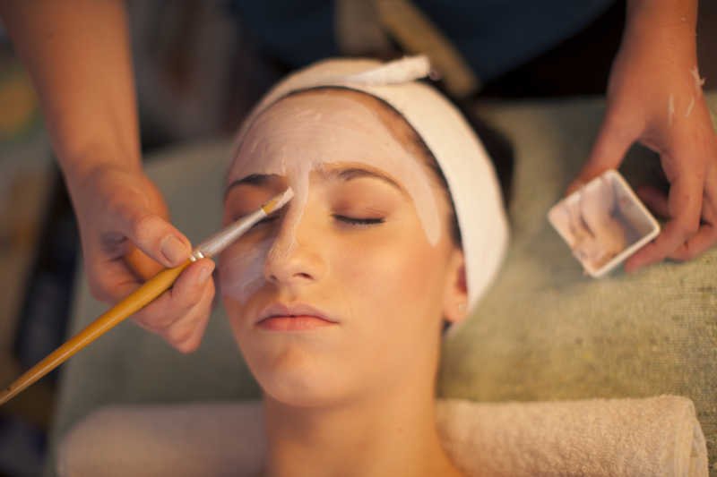 日本的美白洗面奶价格,洗面奶美白效果超好