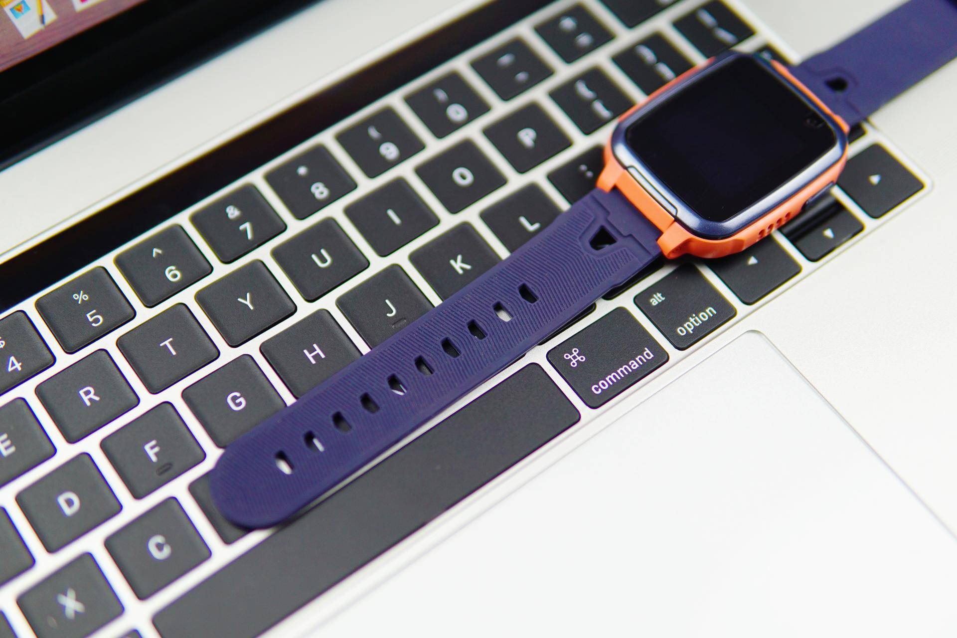 360儿童手表防触碰,360儿童手表定位精准到楼层