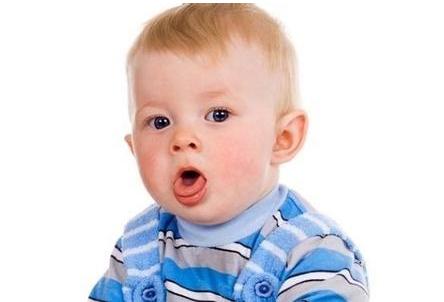 宝宝鼻炎咳嗽的症状都有哪些表现,怎么判断宝宝是鼻炎引起的咳嗽