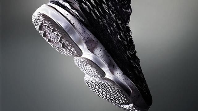 四大跑鞋缓震对比,缓震效果好的鞋子