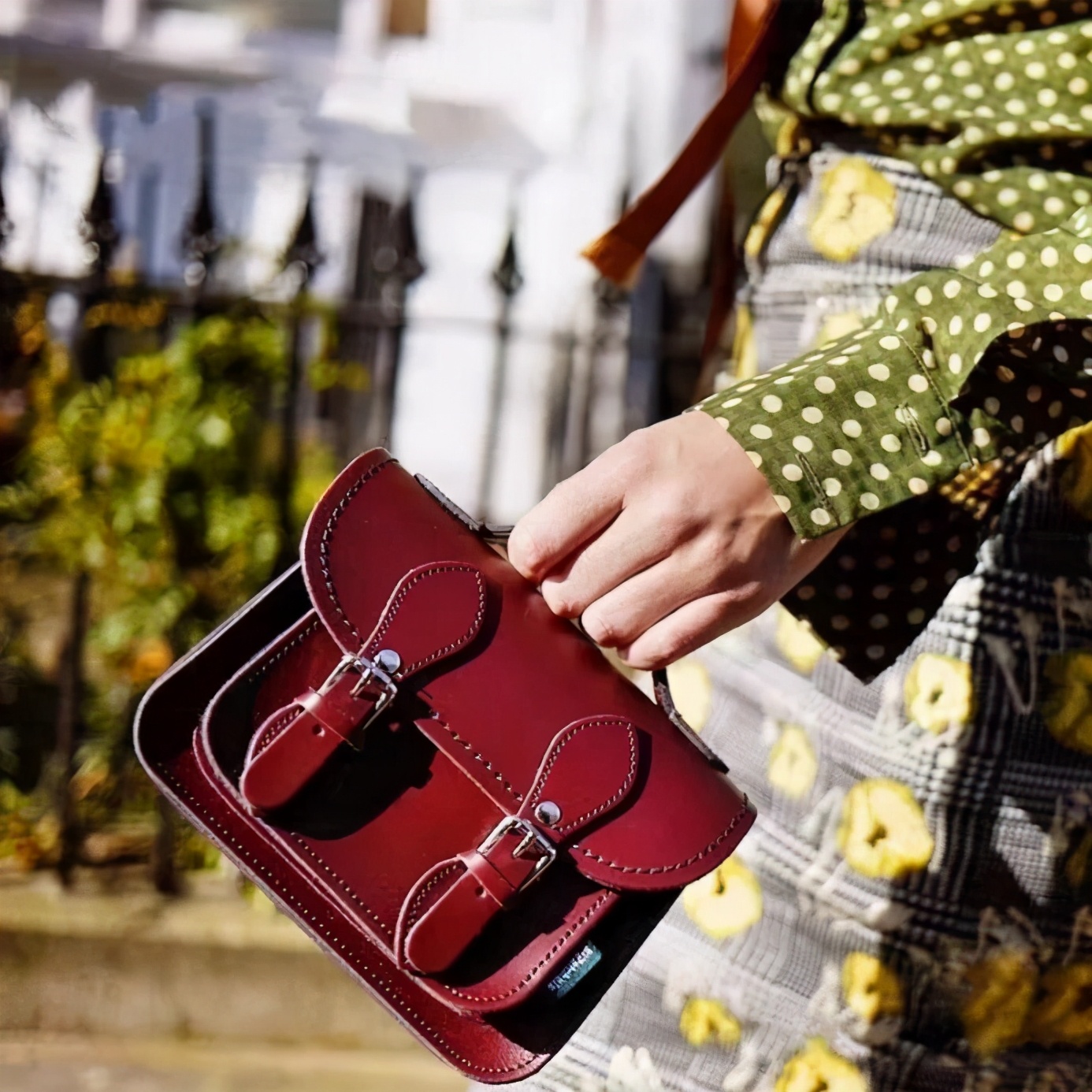 扔掉吧你的旧书包完整版,丢掉废弃的书包