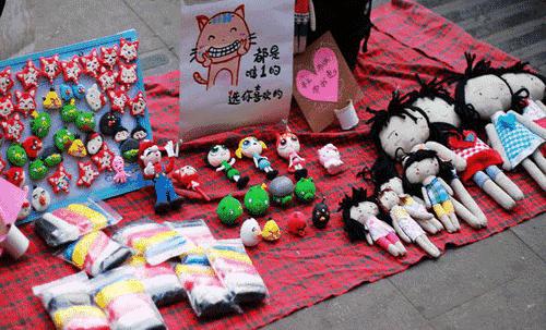 利用自己空闲的时间赚点零花钱,如何利用业余时间月入一万