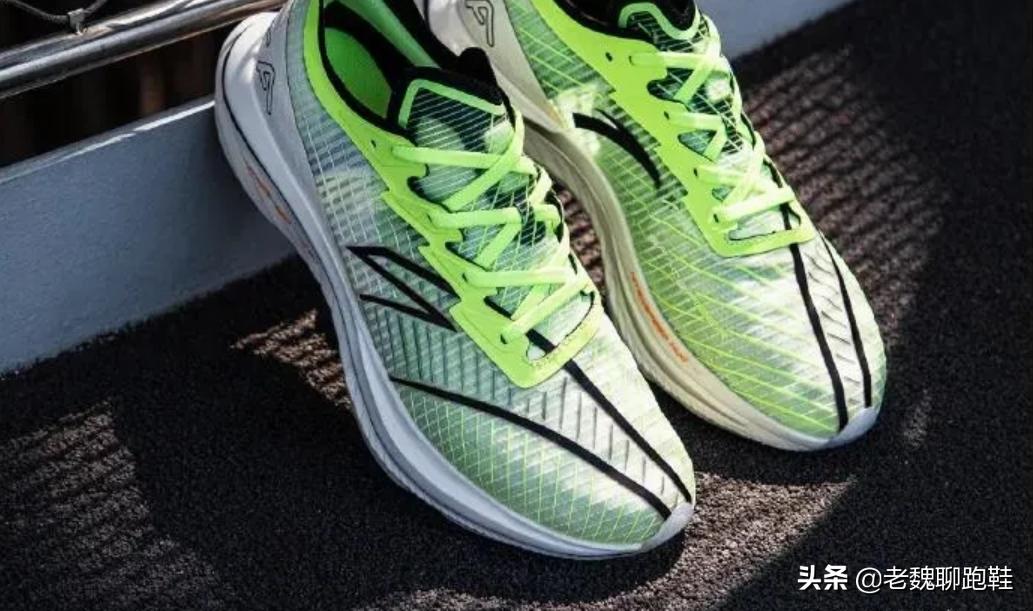 国产跑鞋四天王，曾经被认为是“低端货”，如今已“傲视群雄”