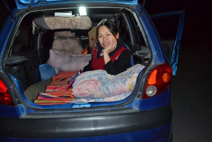 一路到新疆穷游,床车自驾穷游视频15分钟