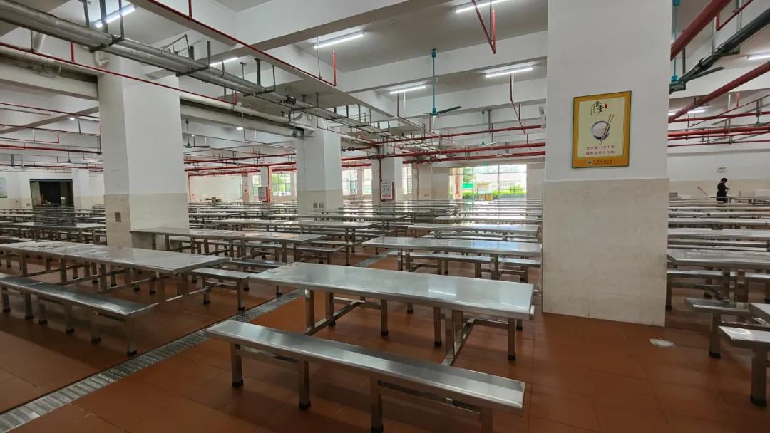 东莞东华高级中学是私立吗,东莞东华高级中学办学特点