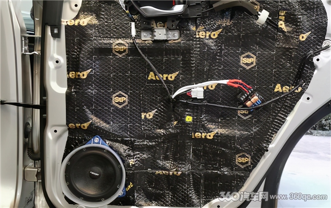 本田urv大面积改装,本田urv音响7喇叭升级12喇叭