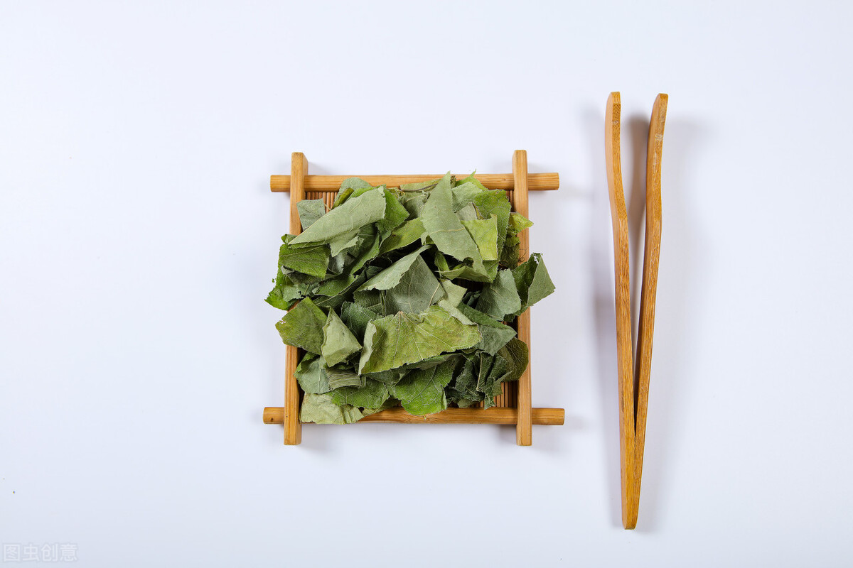 乳腺增生有肿块用热毛巾敷有用吗,40岁男性乳腺增生有肿块怎么消除