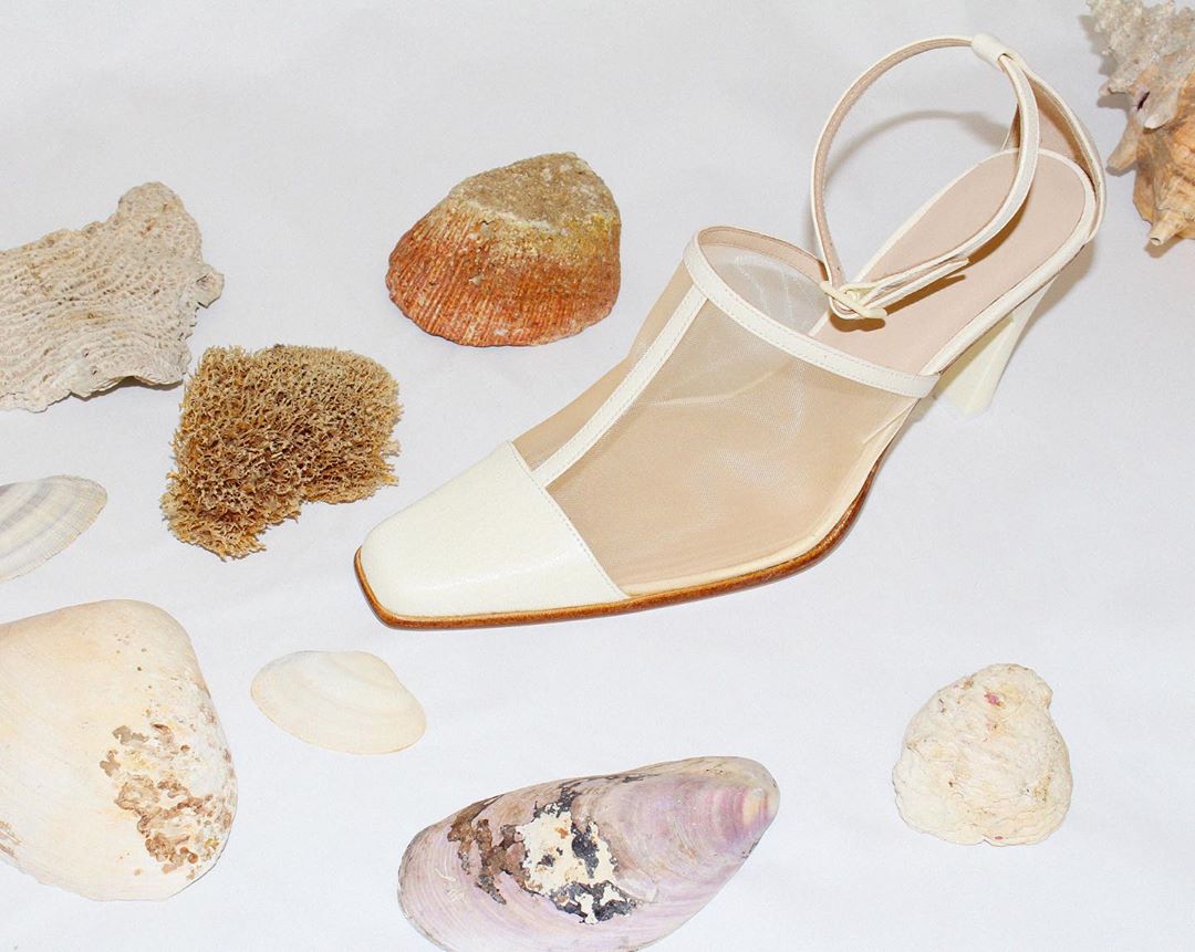 夏天选这几款凉鞋好穿还好潮,今夏穿什么凉鞋显大腿长