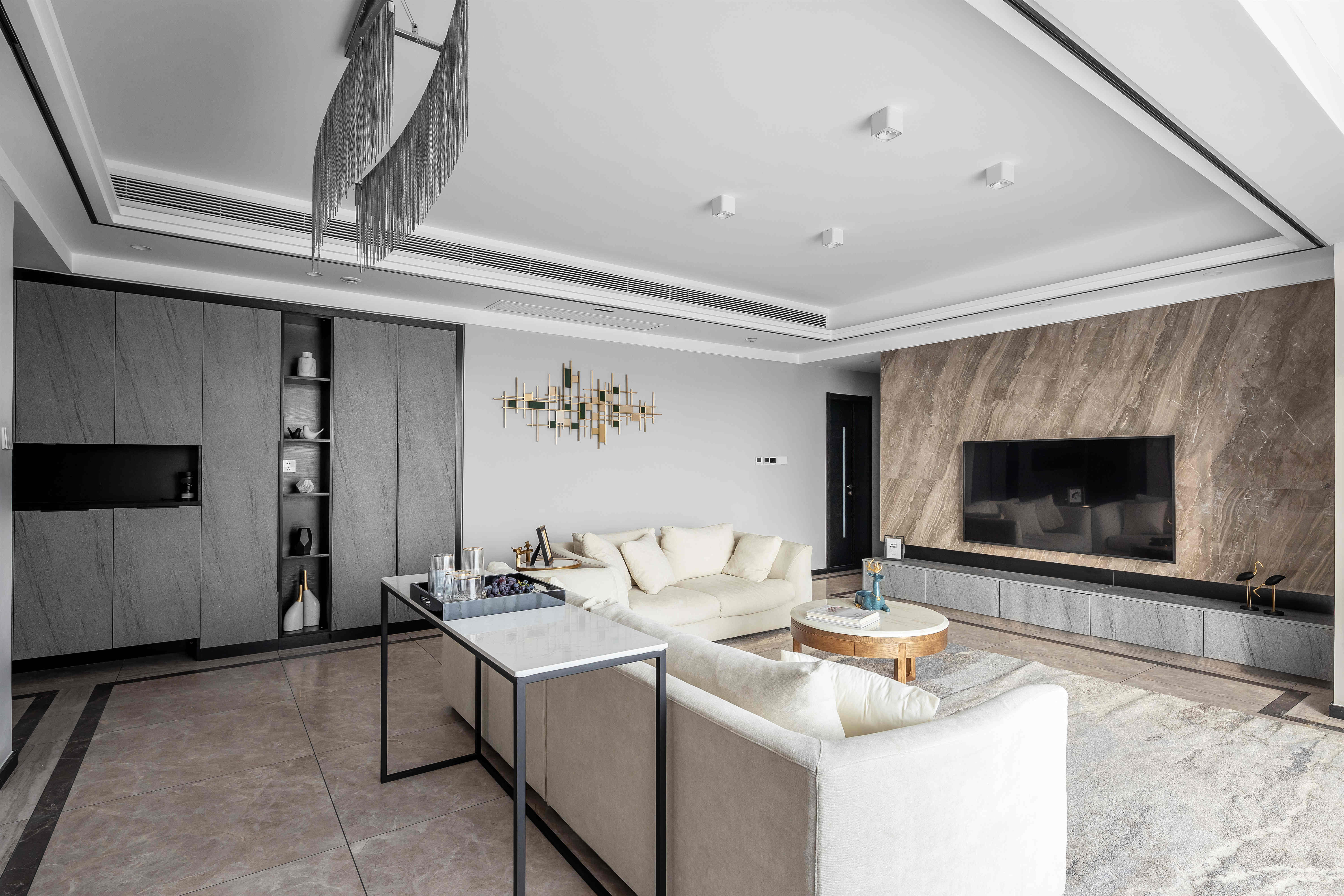 终于出现了！让我一眼爱上的品质感轻奢大house