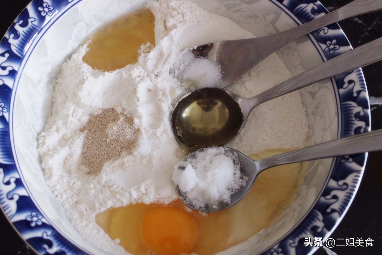 麻花不脆了怎么做成别的美食,麻花不油制作方法