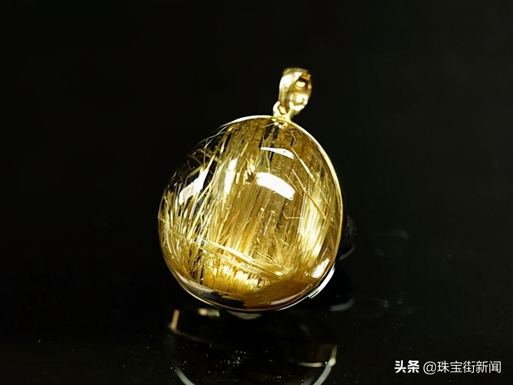 水晶牙膏里有宝藏吗,水晶里的发丝有黑色的么