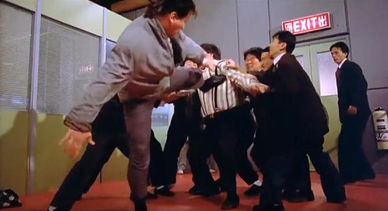 元彪洪金宝铁三角电影,成龙元彪洪金宝铁三角唱歌