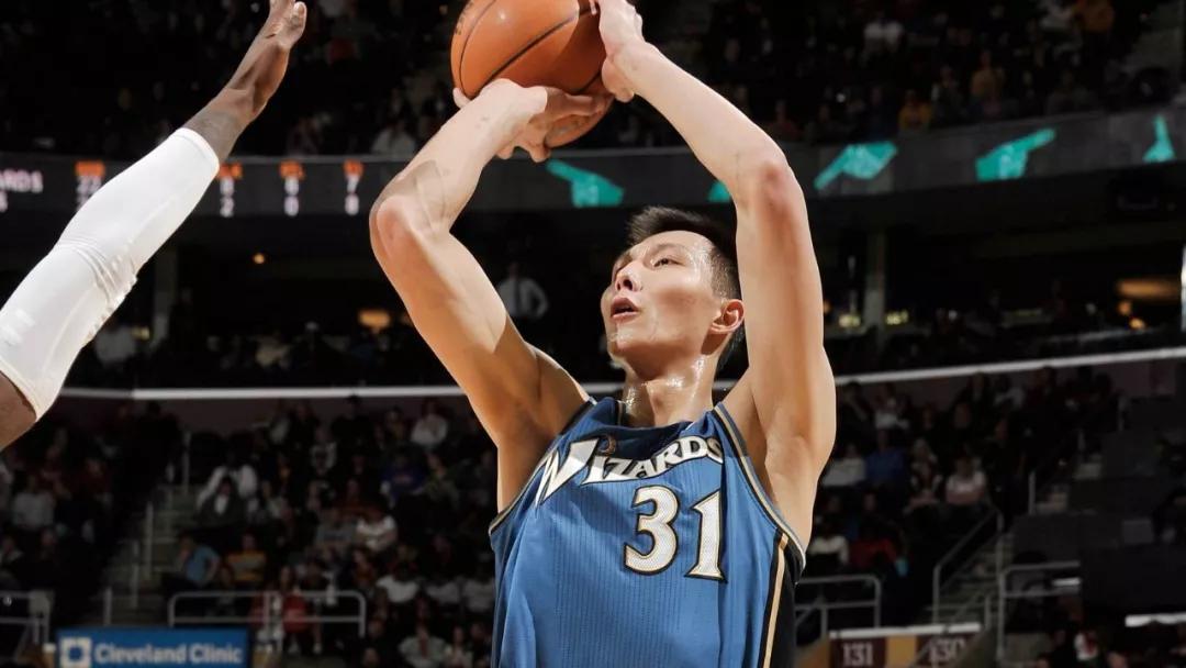 易建联(16年),顶天立地