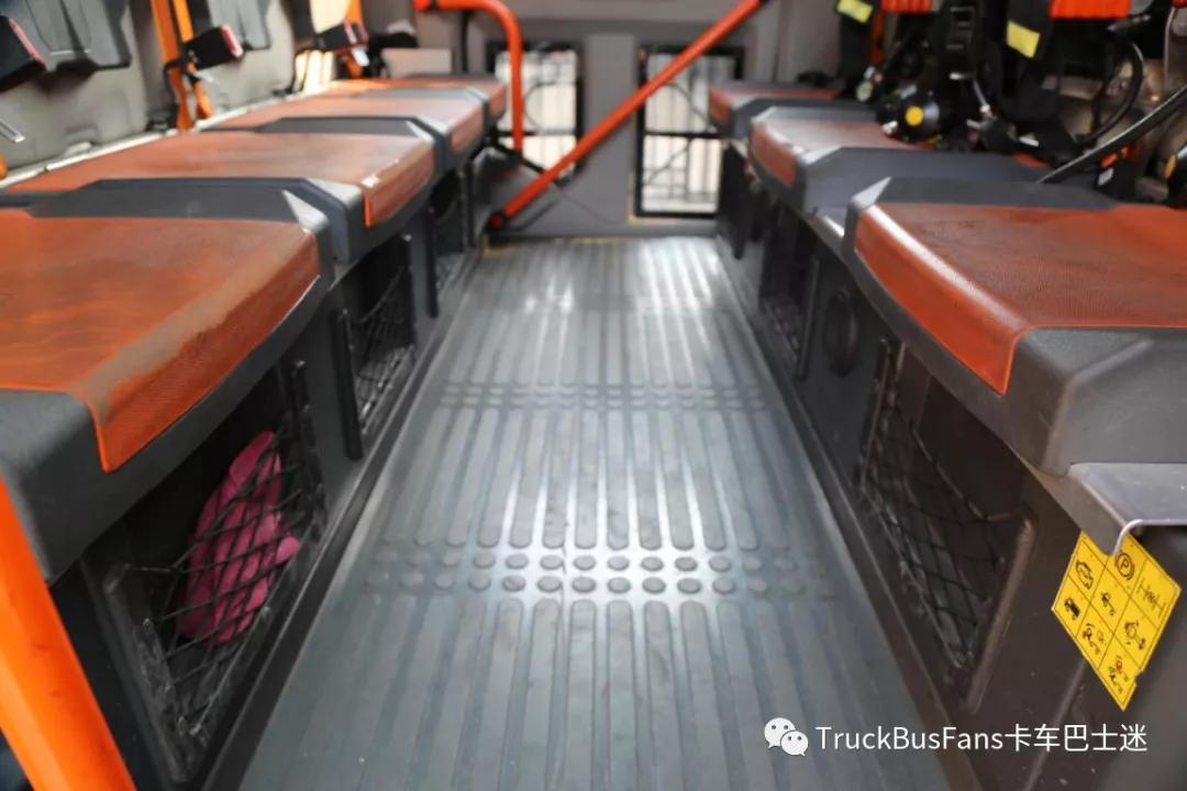 北京特色！奔驰Atego底盘的卢森宝亚AT3城市主战